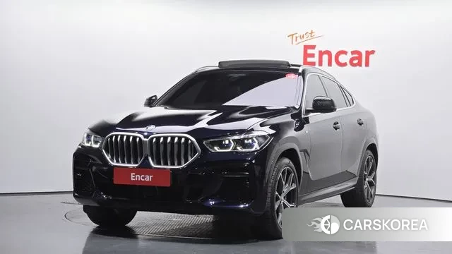 BMW X6 (G06) 2023 Черный из Кореи