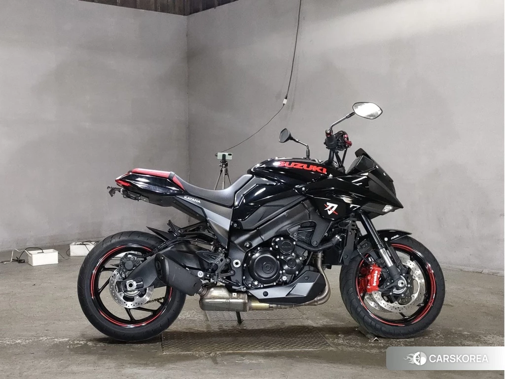 Проданный Suzuki GSX-S1000S Katana 2019 из Японии