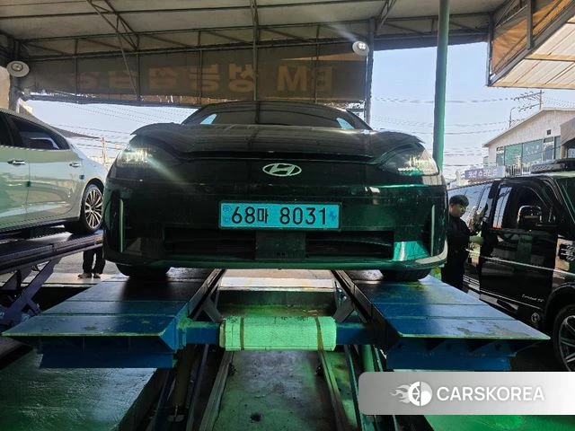 Hyundai Ionic 6 2023 Черный из Кореи
