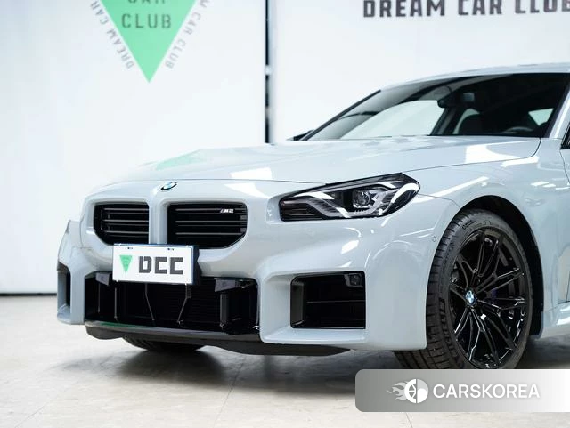 BMW M2 2024 Серебристо-серый из Китая