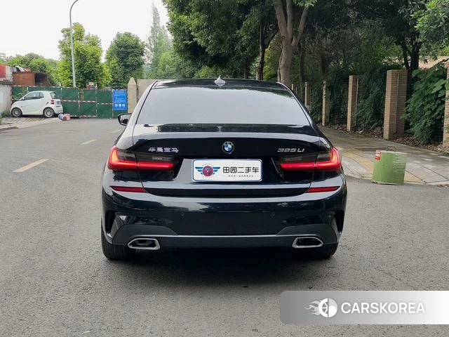 BMW 3 series 2022 Черный из Китая