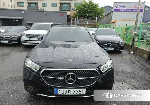 Mercedes-Benz E-Class W214 2025 Черный из Кореи