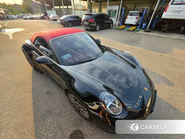 Porsche 911(992) 2023 Черный из Кореи