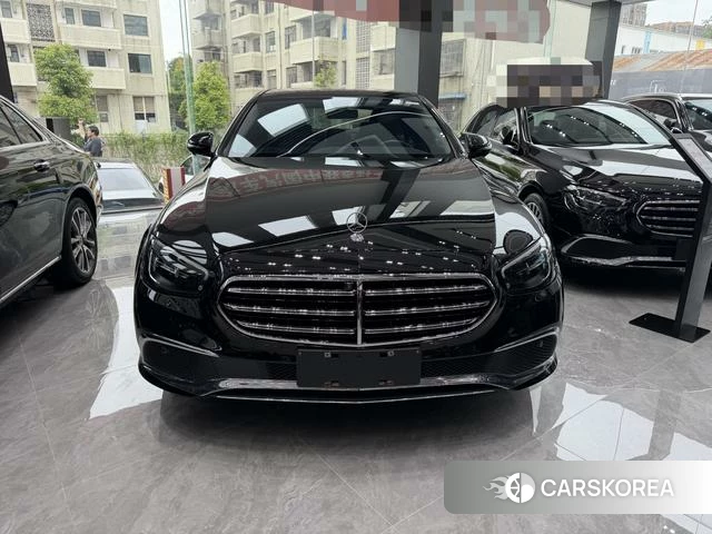 Mercedes-Benz E-class 2022 Черный из Китая