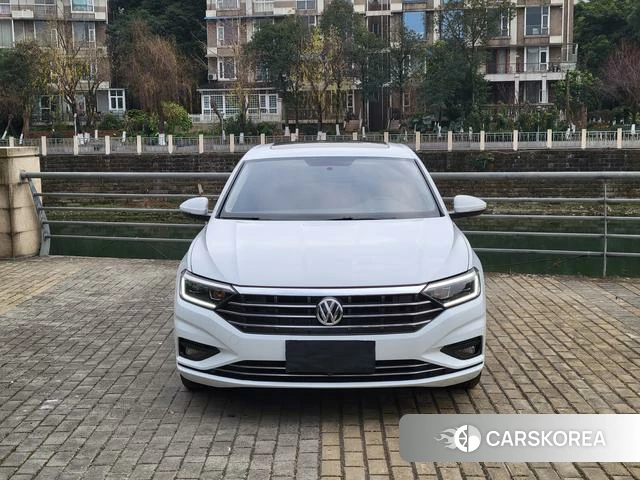 Volkswagen Sagitar 2021 Белый из Китая