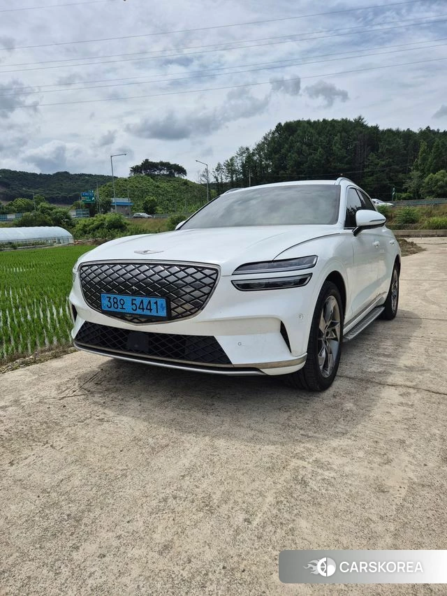 Genesis Electrified GV70 2022 Белый из Кореи