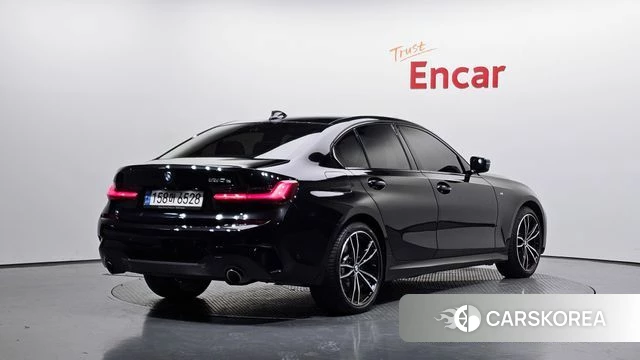 BMW 3 Series (G20) 2021 Черный из Кореи