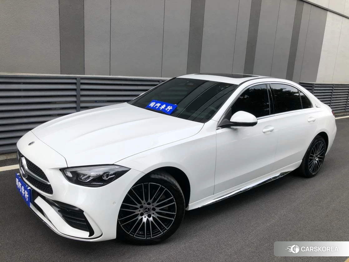 Mercedes-Benz Class C 2023 Белый из Китая