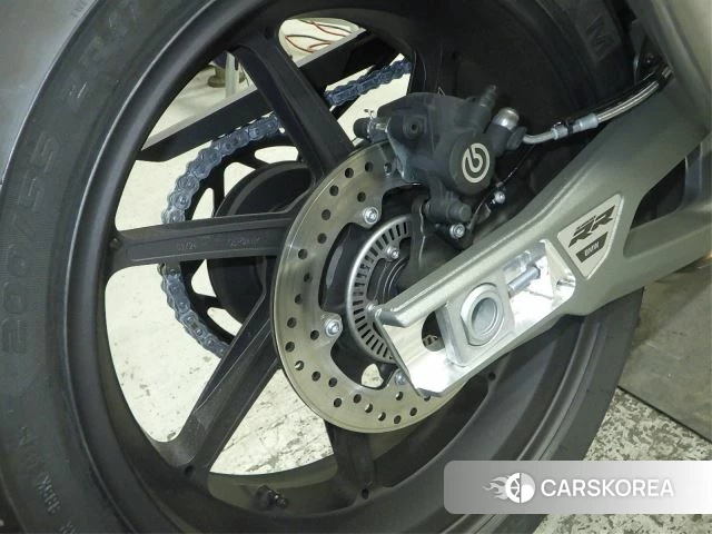 Проданный BMW S1000RR 2025 из Японии