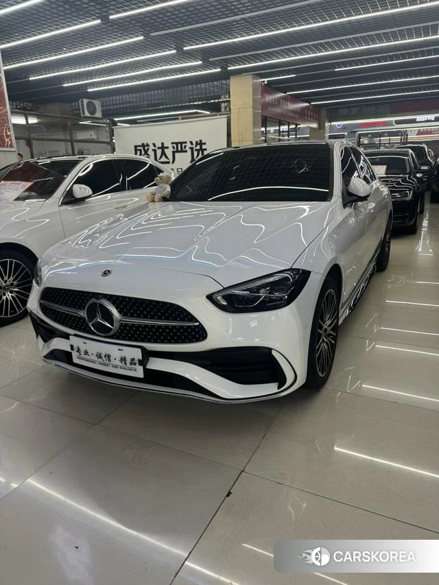 Mercedes-Benz Class C 2022 Белый из Китая