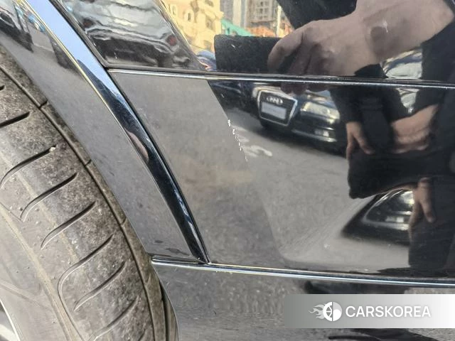 Audi Q7 2024 Черный из Китая