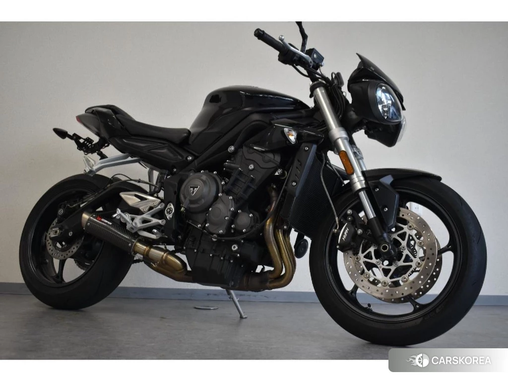 Проданный Triumph STREET TRIPLE 765 S 2018 из Японии, фото 2