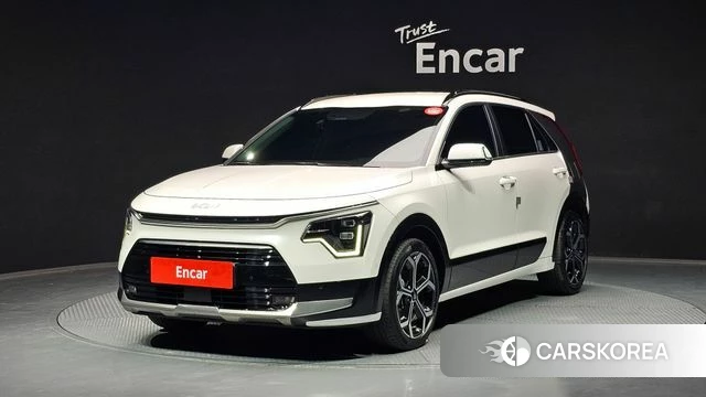 Kia Di Ol Nu Niro 2022 Белый из Кореи