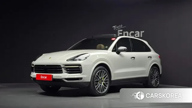 Porsche Cayenne (PO536) 2019 Серебряный из Кореи