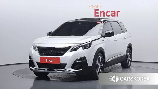 Peugeot 5008 second generation 2018 Белый из Кореи