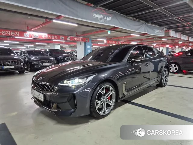 Kia Stinger 2018 Серый из Кореи