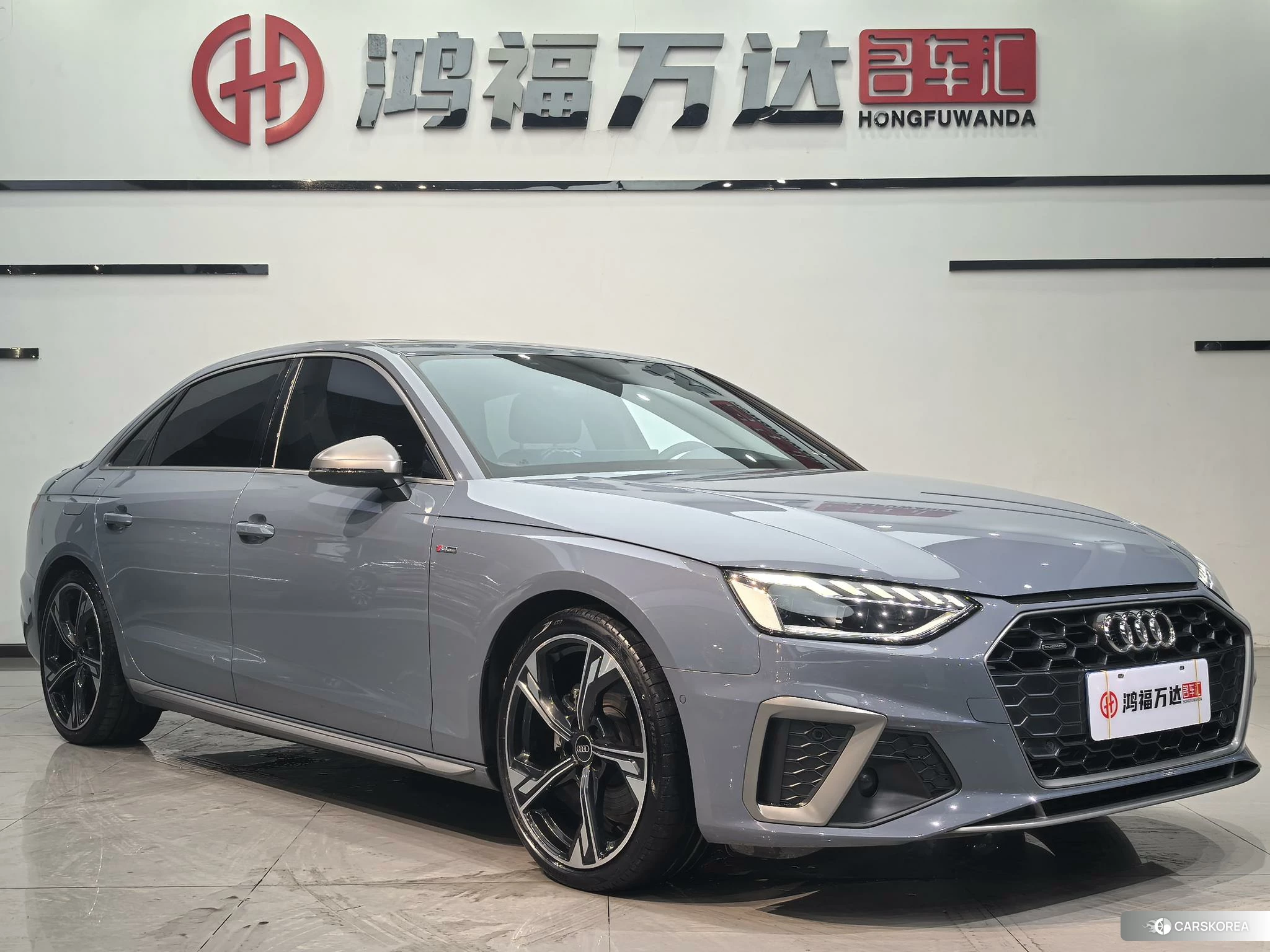 Audi A4L 2021 Синий из Китая