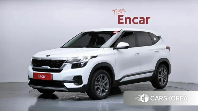 Kia Seltos 2021 Белый из Кореи