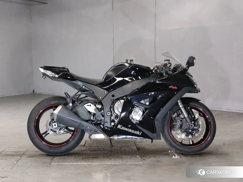 Проданный Kawasaki ZX-10R NINJA 2013 из Японии, фото 2