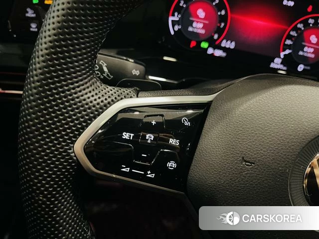 Volkswagen Golf 2022 Белый из Китая