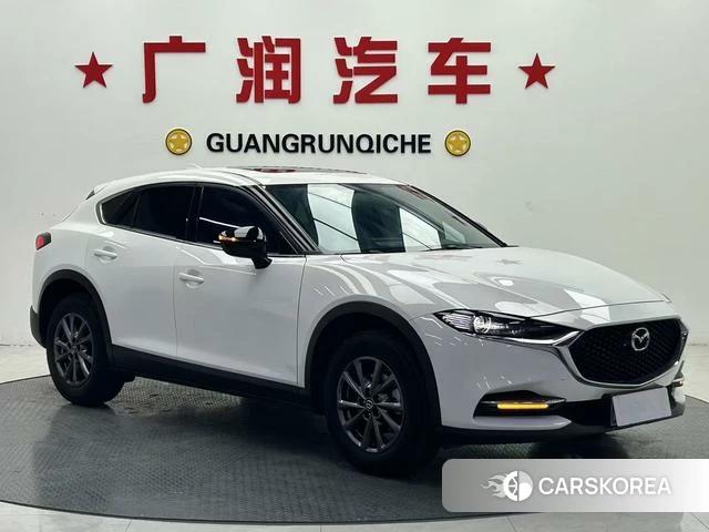 Mazda CX-4 2023 Белый из Китая
