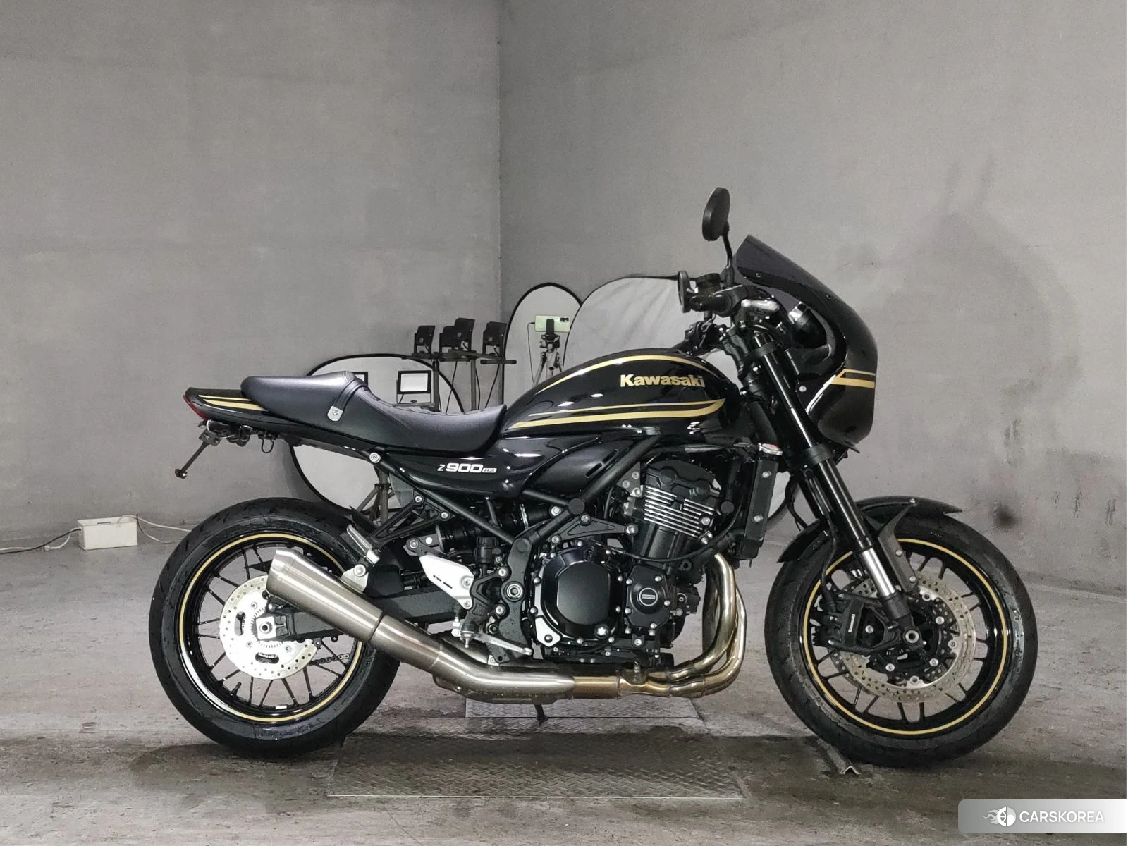 Проданный Kawasaki Z900RS CAFE 2023 из Японии, фото 3