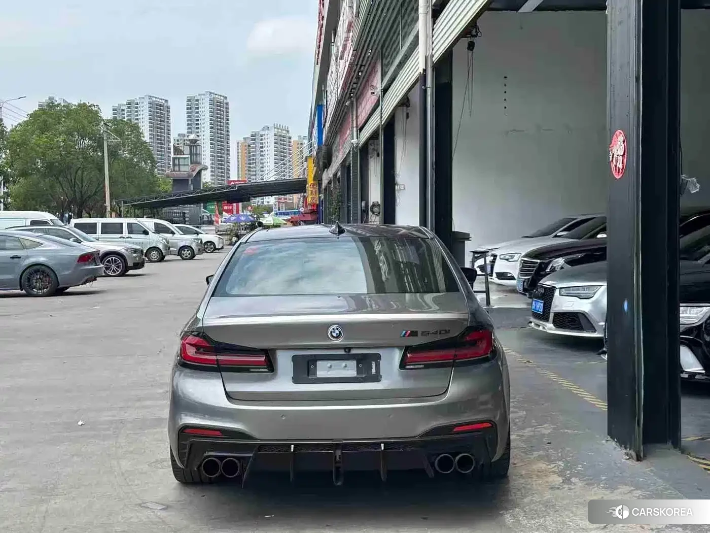 BMW 5 series 2018 Silver/gray из Китая