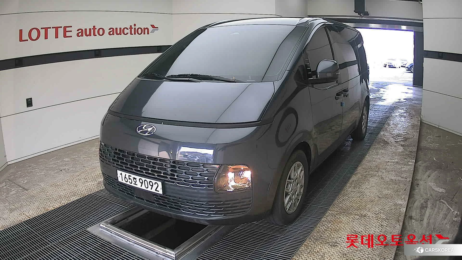 Hyundai Staria 2022 Graphite Grey Metallic из Кореи