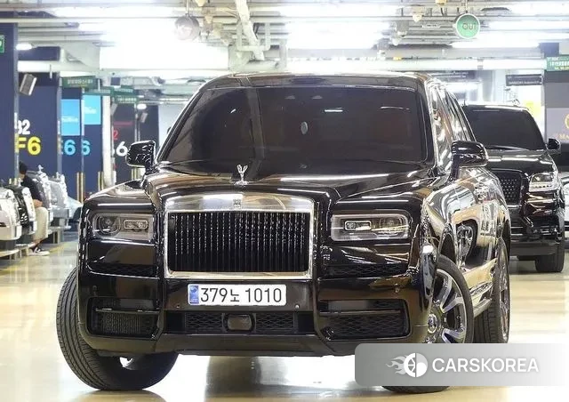 Rolls-Royce Cullinan 2023 Черный из Кореи