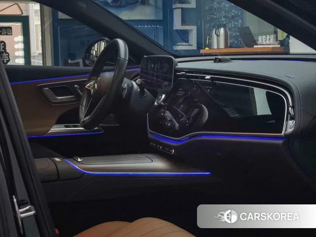Mercedes-Benz E-class 2024 Черный из Китая