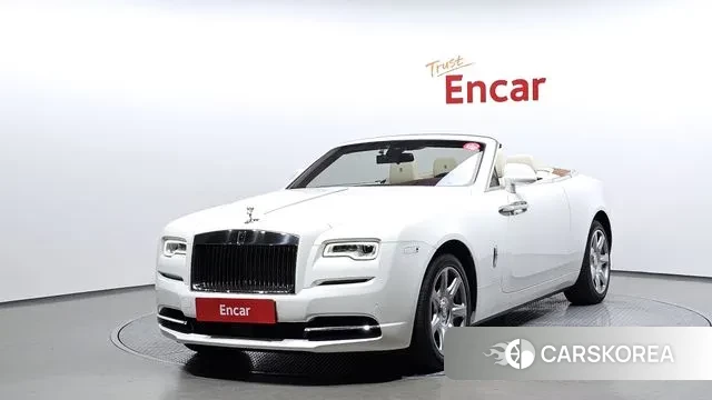 Rolls-Royce Dunn 2018 Белый из Кореи