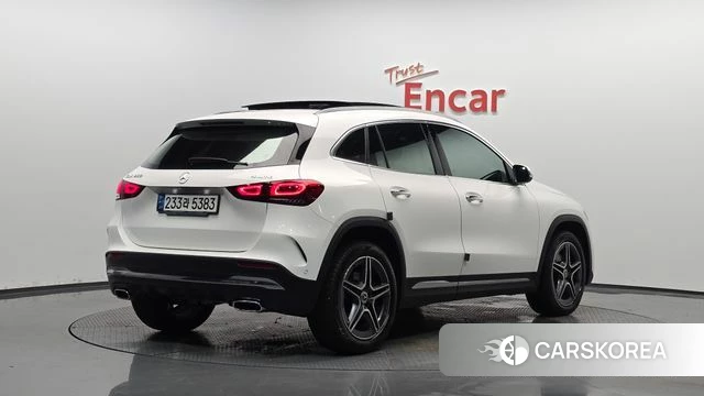 Mercedes-Benz GLA - Class H247 id 4567812 из Кореи