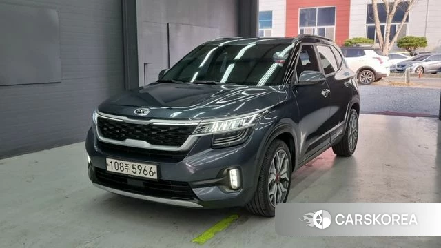 Kia Seltos 2020 Серый из Кореи