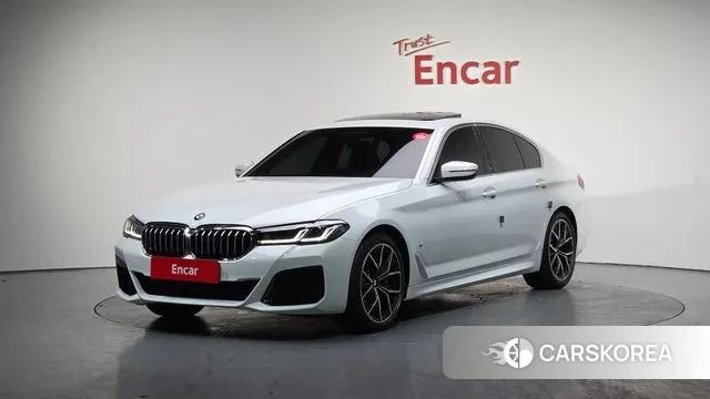 BMW 5 Series (G30) 2023 Белый из Кореи