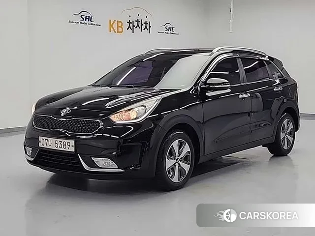Kia Niro 2018 Черный из Кореи