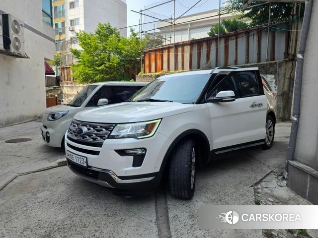 Ford Explorer 2018 Белый из Кореи