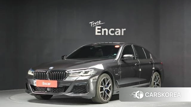 BMW 5 Series (G30) 2023 Серый из Кореи