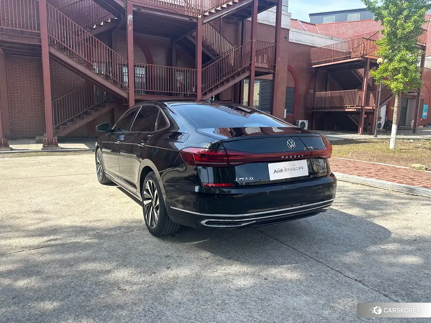 Volkswagen Passat 2021 Черный из Китая
