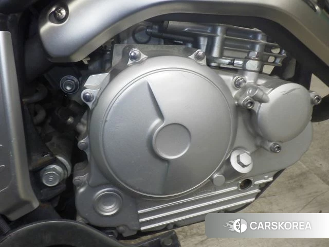 Engine photo