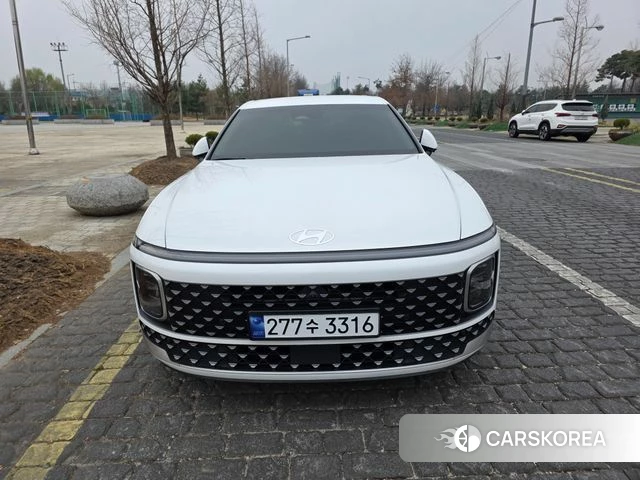 Hyundai Grandeur (GN7) 2023 Белый из Кореи