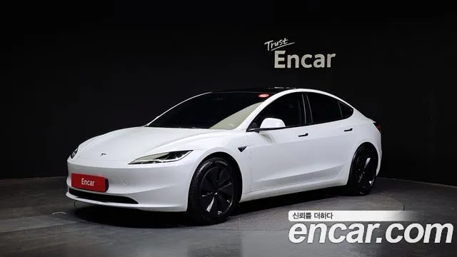 Tesla Model 3 2024 Белый из Кореи