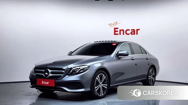 Mercedes-Benz E-Class W213 2020 Серый из Кореи