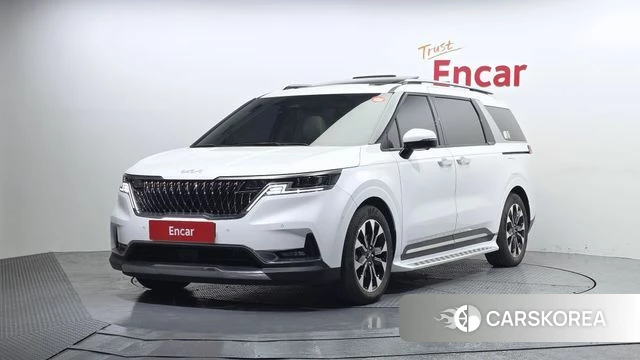 Kia Carnival 4th generation 2023 Белый из Кореи