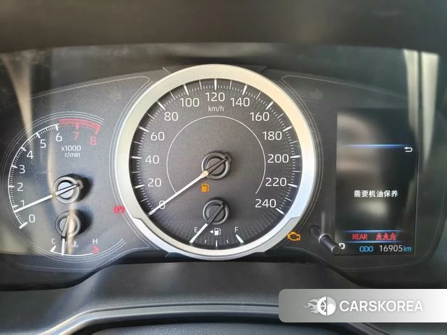 Toyota Corolla 2021 Белый из Китая