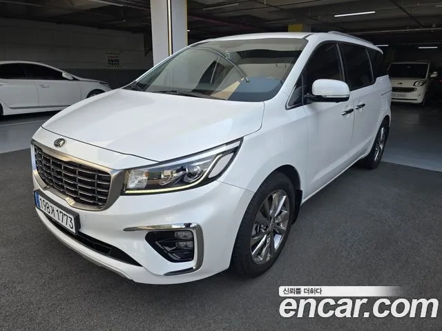 Kia The New Carnival 2018 Белый из Кореи