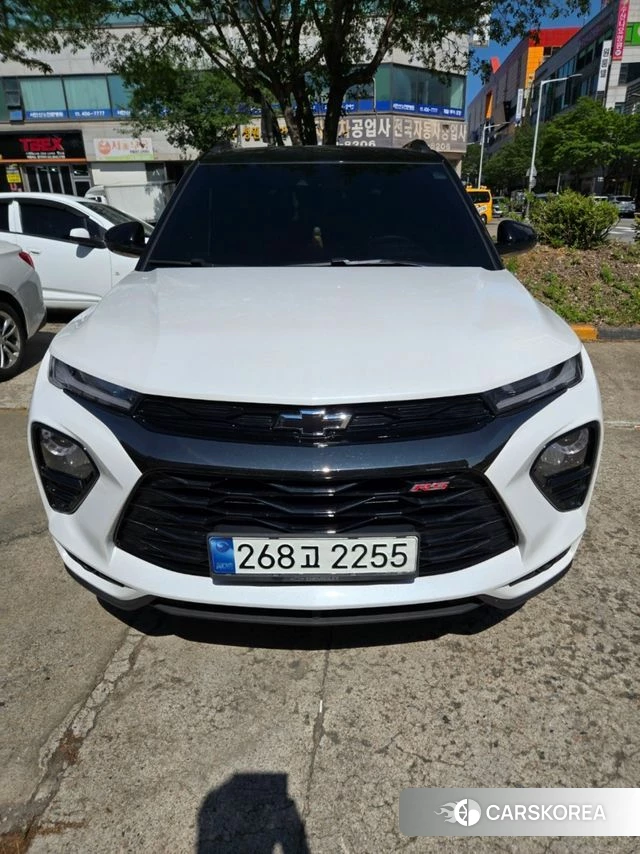 Chevrolet (GM Daewoo) Trailblazer 2023 Белый из Кореи