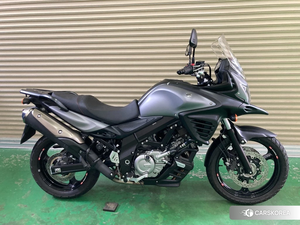 Проданный Suzuki V-STROM 650 DL650 ABS 2017 из Японии, фото 2