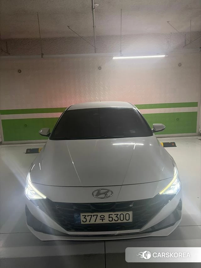 Hyundai Avante (CN7) 2021 Белый из Кореи