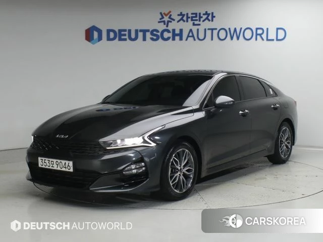 Kia K5 3rd generation 2022 Серый из Кореи