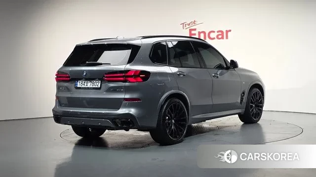 BMW X5 (G05) 2023 Серый из Кореи